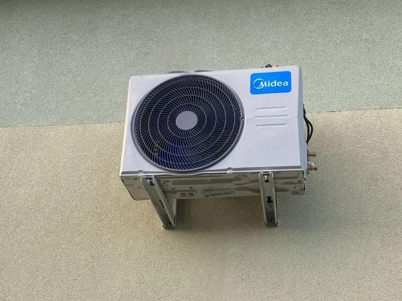 Klimatizace k Fotovoltaice, montáž ve Třinci - foto 3