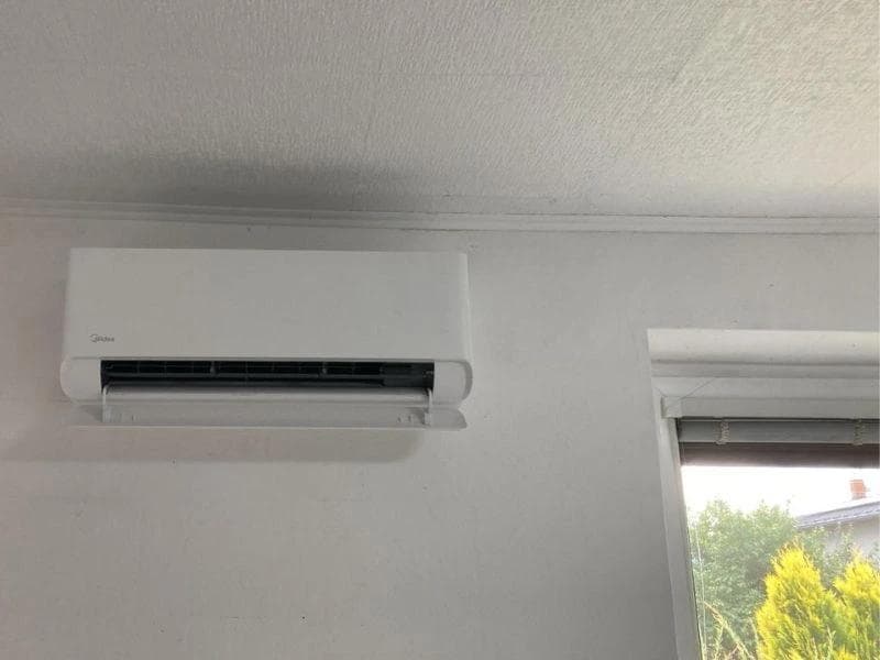 Klimatizace k Fotovoltaice, montáž ve Třinci - foto 2