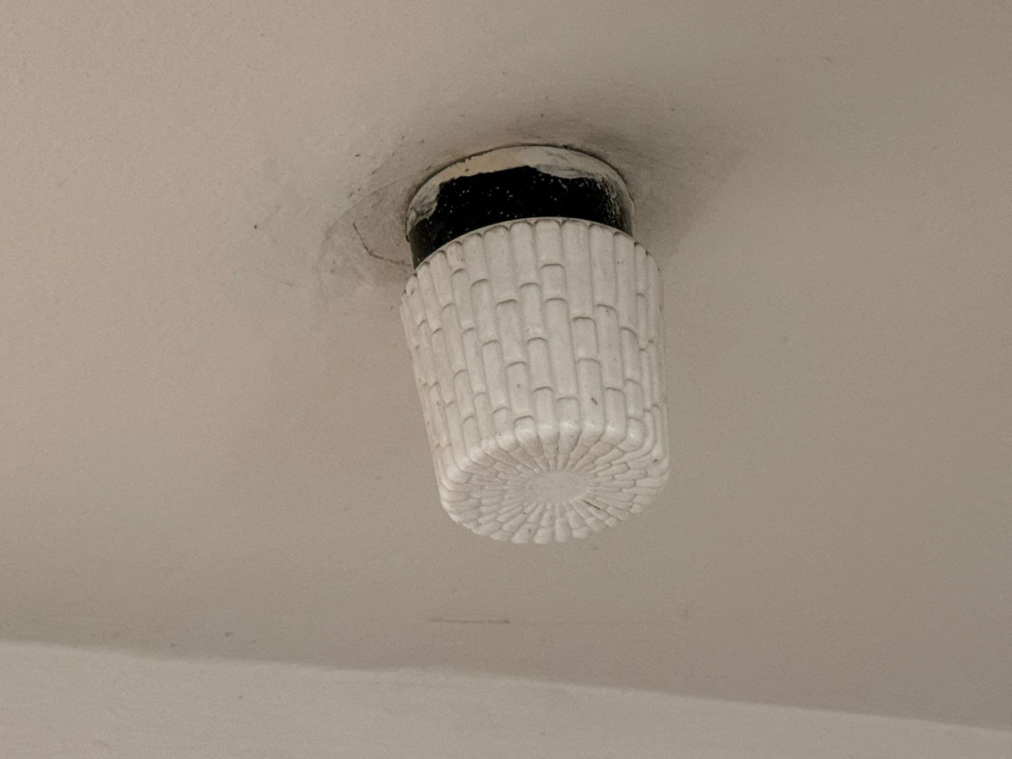 Rekonstrukce elektroinstalace a zvonků pro SVJ v Ostravě - foto 6